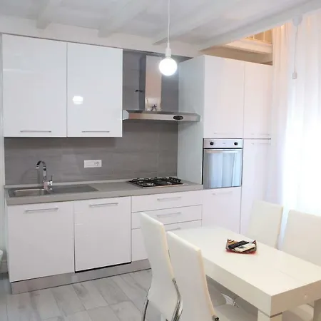 Casa D'amore * Nápoly